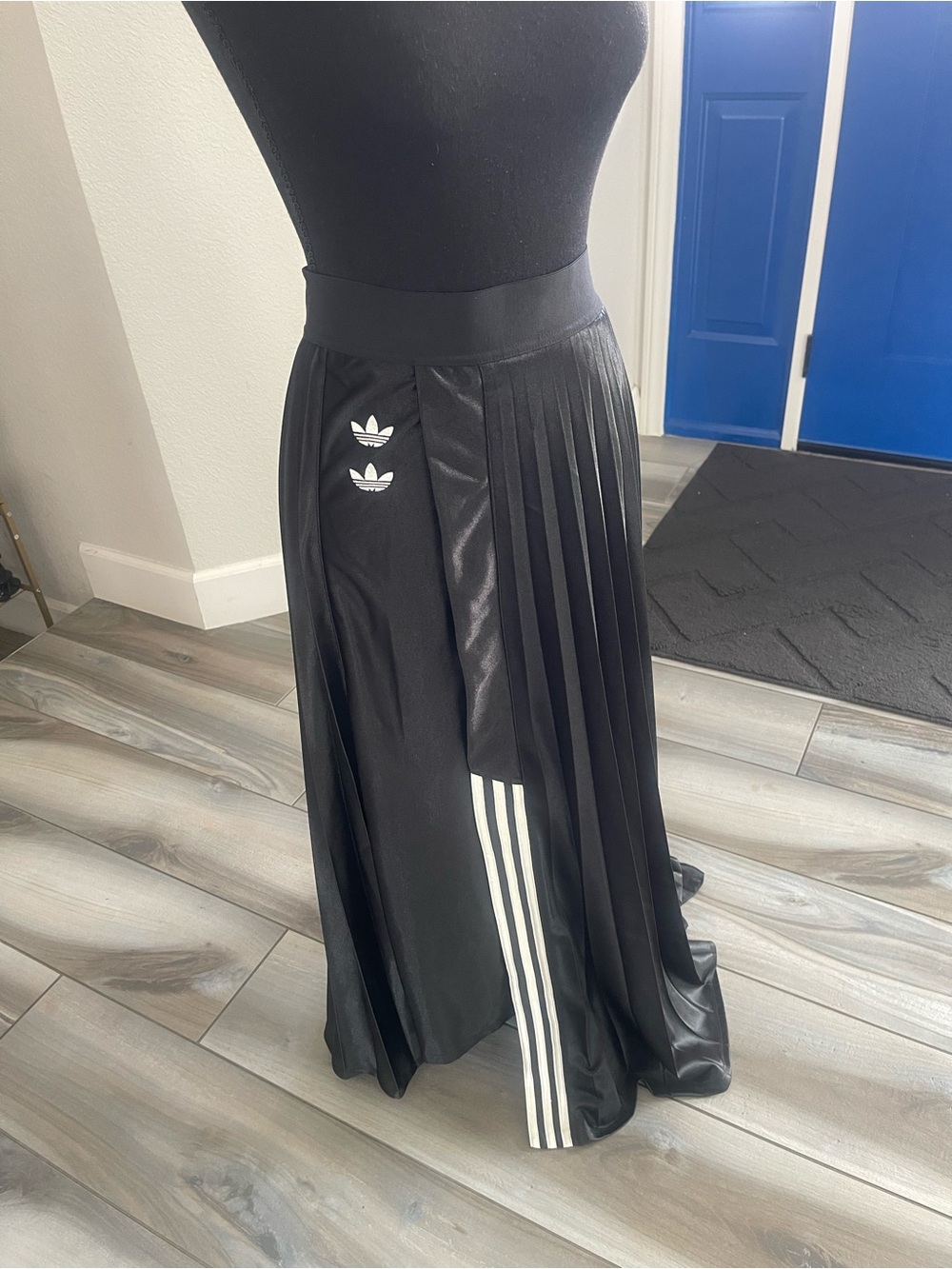 NWT adidas x Willy Chavarria Pleated Maxi Skirt Black Size Large Rare Collab